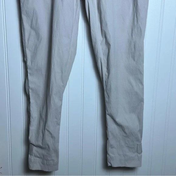 Athleta Women’s Trekkie Belted Pant Birch Grey Sz 6 - Picture 8 of 16